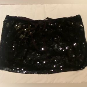 Black Sequin Mini Skirt, size medium. Draw string waste. Super cute & on trend
